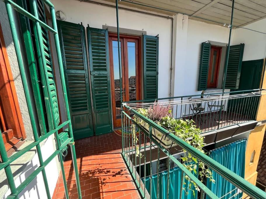 2-Bedroom Flat In The Heart Of Bergamo City Centre Exterior photo